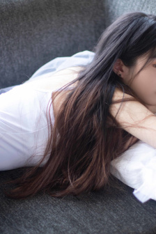 《交换:完美的邻居》在线观看